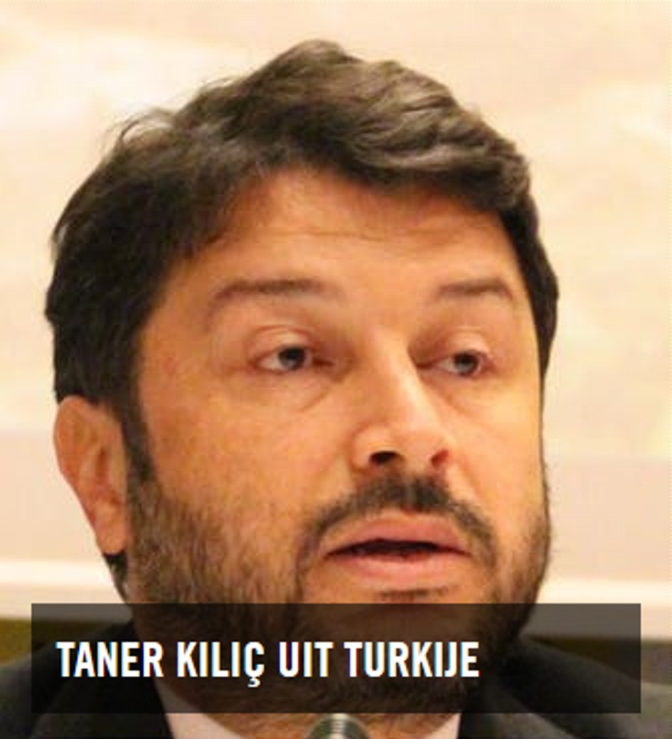 Taner Kiliç en 10 anderen uit Turkije